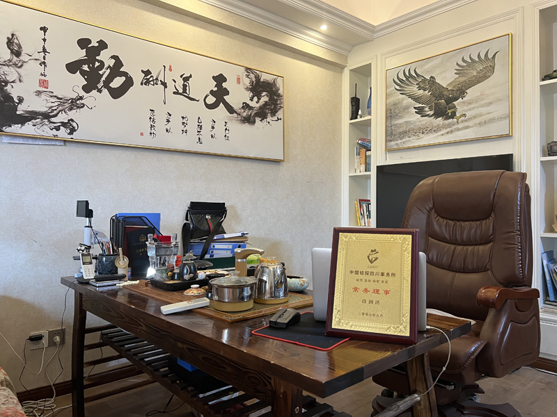 中原区取证公司介绍老婆有外遇应该怎么取证